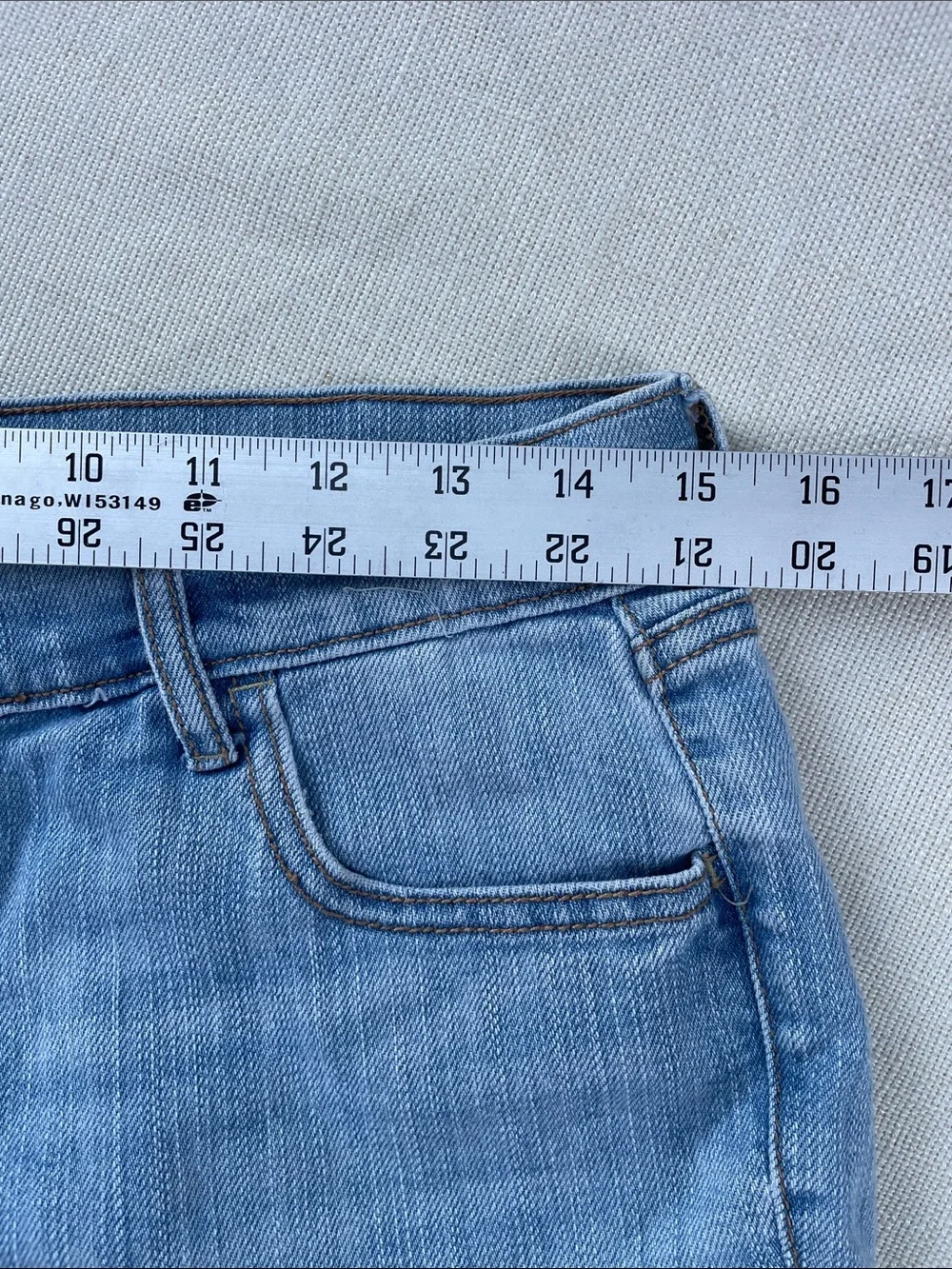 Old Navy Light Blue Denim Rolled-Hem Boyfriend Shorts